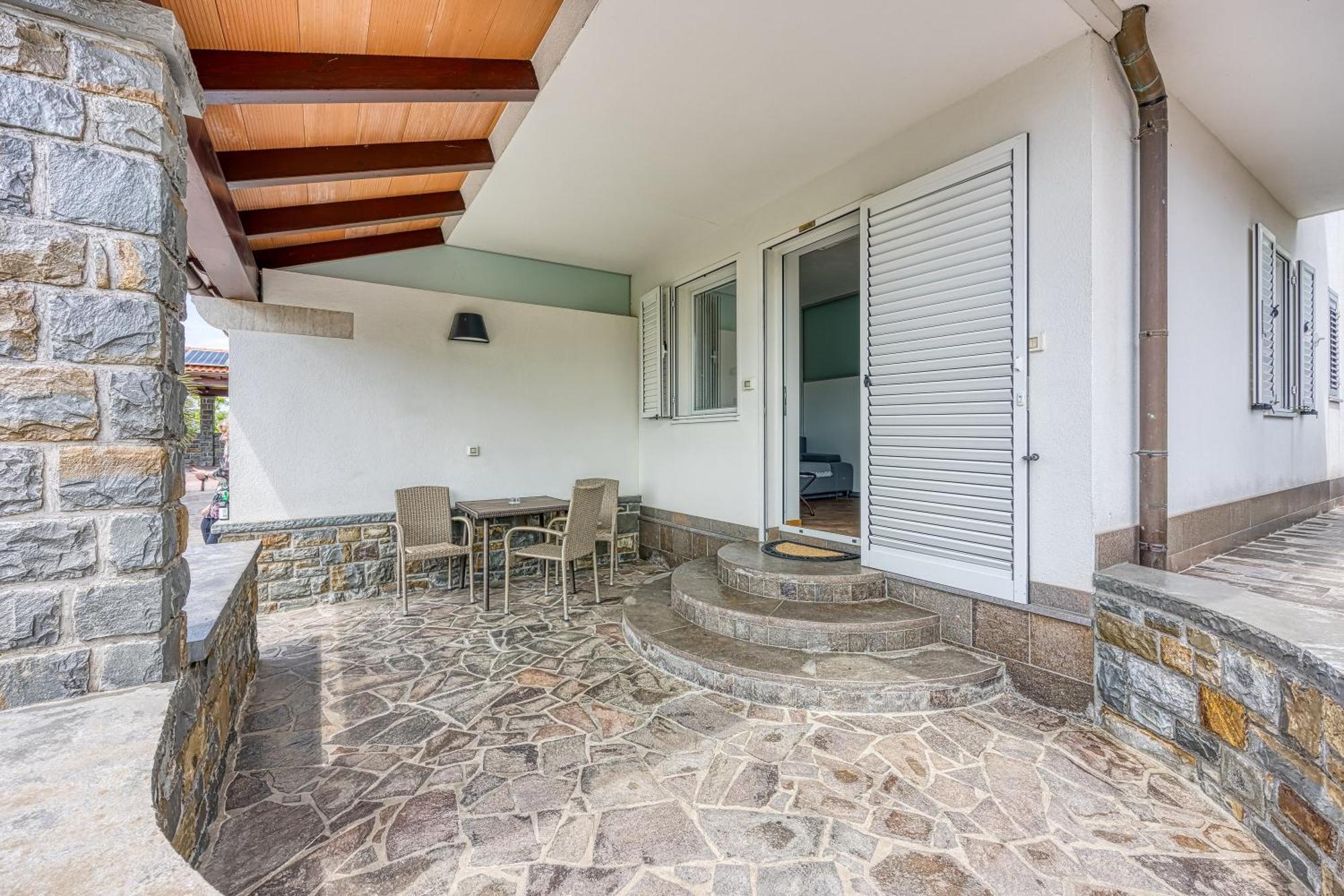 Debeli Rtic Apartments - Happy Rentals Ankaran Exteriér fotografie