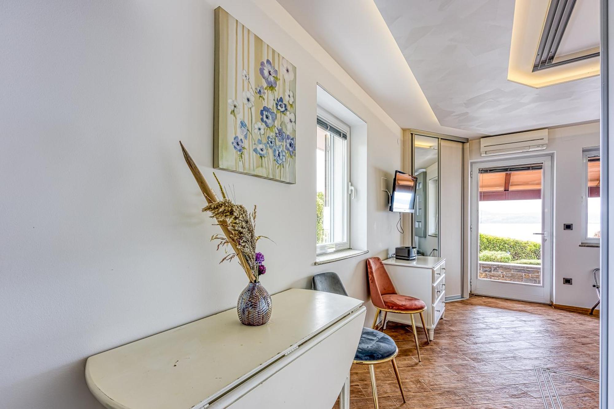 Debeli Rtic Apartments - Happy Rentals Ankaran Exteriér fotografie