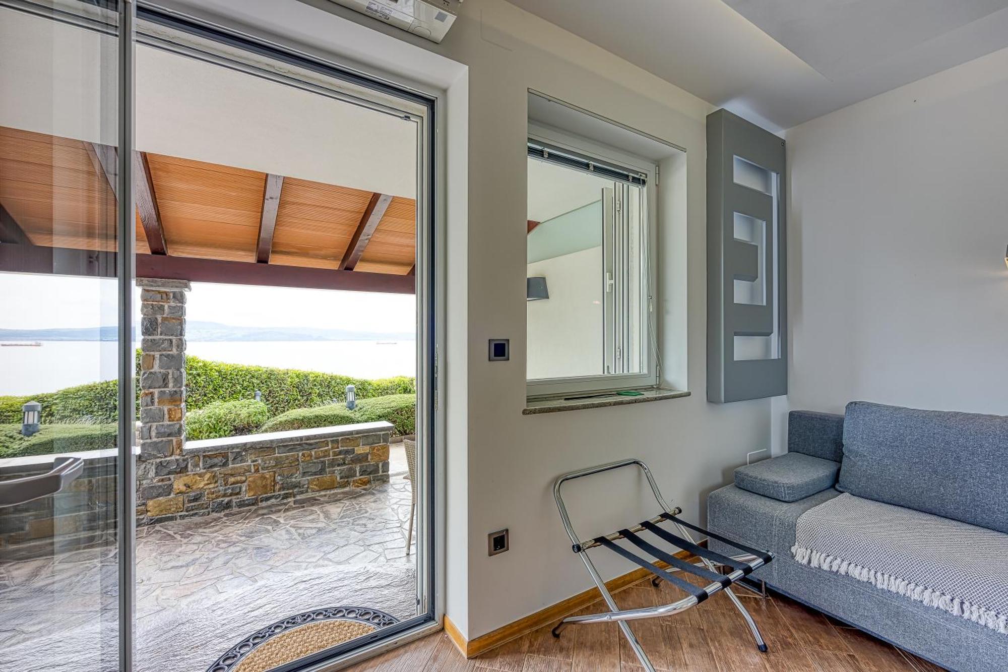 Debeli Rtic Apartments - Happy Rentals Ankaran Exteriér fotografie